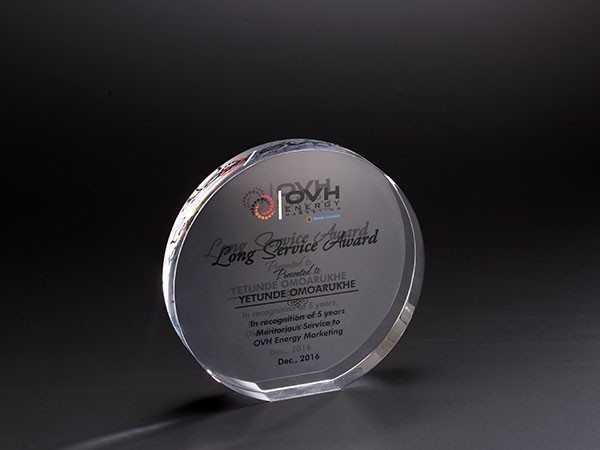 亞克力無(wú)縫熱壓展示臺(tái)